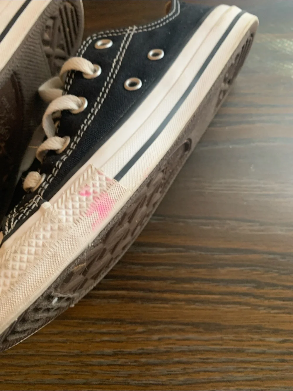 Converse Kids Low Top Sneakers - Size 2 Black & White